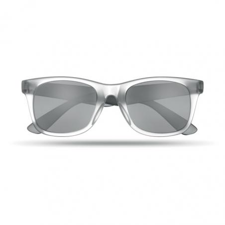 Sunglasses with mirrored lense America touch