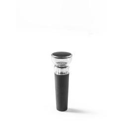 Wine stopper with vacuum...